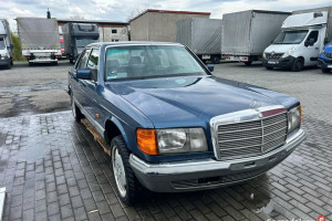 Mercedes-Benz Klasa S Używany · 1982 baza do renowacji motor kaput