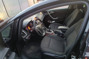 Opel Astra J 1.6 B+GS