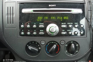 sprzedam   forda focus mac 1.6 bezyna 2005r 187369km