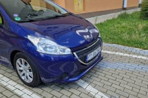 Peugeot 208 2014