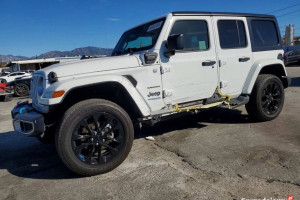 2022 JEEP WRANGLER UNLIMITED SAHARA 4XE