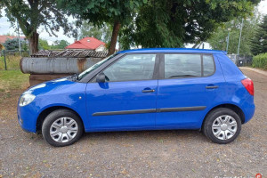 Skoda Fabia II Hatchback 1.2 MPI 60KM 2009r. klimatyzacja bez rdzy