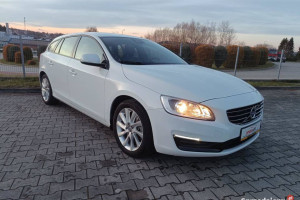 Volvo V60 I Kombi Facelifting 2.0 D2 DRIVE-E 120KM 2018