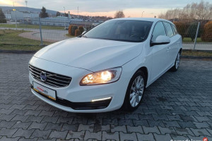 Volvo V60 I Kombi Facelifting 2.0 D2 DRIVE-E 120KM 2018