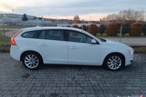 Volvo V60 I Kombi Facelifting 2.0 D2 DRIVE-E 120KM 2018