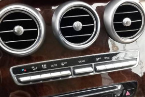 Mercedes GLC 300 -2018 rok ,, cacko"