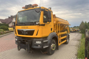 MAN TGM 18.250 4x4BB Piaskarka Solarka econ 2014 pług schmidt euro 6 manual