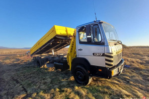 Mercedes 1114 kiper 3 stronnym