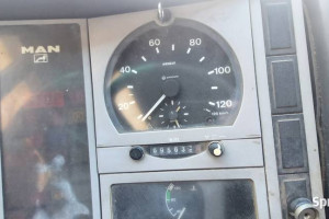 MAN L2000 + HDS HIAB 650 / DMC 11 990