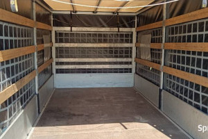 Skrzynia ładunkowa aluminiowa 420x220x200cm podnoszona plandeka stelarz