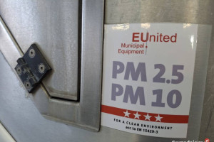 HAKO Citymaster 1600 Zamiatarka Chodnikowa Euro6 PM2.5 Napęd 4x4 Rok: 2019