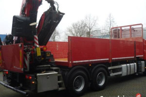 Volvo FH 460 6x4 skrzynia z dzwigiem FASSI