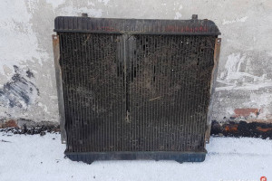 Chłodnica mercedes 813 609