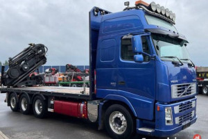 4 osiowy 8x4 Volvo Fh  budowlany podłoga z dzwigiem