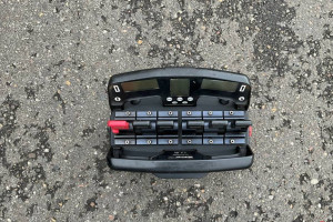 4 osiowy 8x4 Volvo Fh  budowlany podłoga z dzwigiem