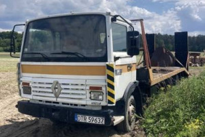 Autolaweta ciężarowa - samochód specjalny, laweta, niskopodwozie, sprawna.