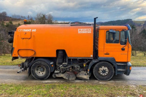 Zamiatarka Man Bucher Schörling Cityfant 60