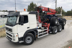 Ciężarówka do przewozu drewna Volvo FM 480 KM 6x4 Z Dzwigiem Diebolt