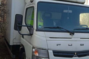 Fuso 7c18 kontener+winda 1000 kg.