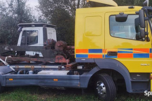 Atego Holownik Wywrotka Do zabudowy