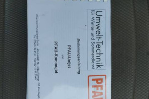 Daihatsu HiJet Pfau 4x4 Kiper Pług