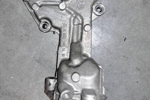 Łapa podstawy filtra oleju do Mercedes w221 320 cdi