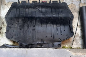 Dolna osłona silnika volkswagen touran