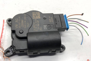 SILNIK NAGRZEWNICY SKODA 2Q0907511E KAMIQ