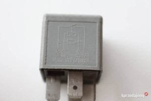 AUDI A8 D2 LIFT PRZEKAŹNIK 373 8D0951253A , V23134-B52-X301