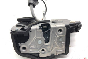 ZAMEK DRZWI LEWY TYŁ SKODA KAMIQ Crossover 10A839015B