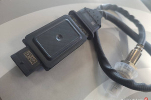 VW CRAFTER CZUJNIK NOX 03N907807AF NOWY ORGINALNY 03N907807AE