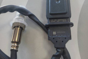 VW CRAFTER CZUJNIK NOX 03N907807AF NOWY ORGINALNY 03N907807AE