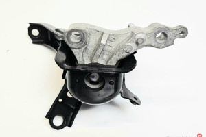 Poduszka łapa silnika Corolla E21 1,8 Hybrid 2019-2022r