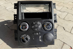 Panel klimatyzacji Suzuki Grand Vitara 2