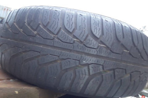 Opony zimowe 215/65/16 4 szt