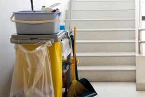 Sprzątanie biur Warszawa i okolice – profesjonalne usługi | EKOBRIS