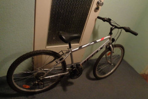 Opony Zimowe, Alufelgi 15 VW, 14 Reno, Meble St Bdb, Kuchenka Gaz, Kosa NAC