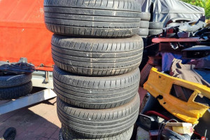4 Opony Goodyear Efficent Grip 215 55 R17 94W 6/7mm DOT3915 2016r 4 ładne