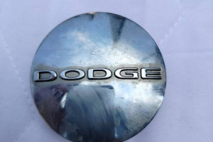 Sprzedam dekielek DODGE