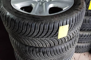 Koła zimowe wielosezonowe 5x115 225/50 R17 Goodyear Opel Astra J Zafira C