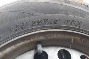 Opony  185/65 R15 felgi renault scenic