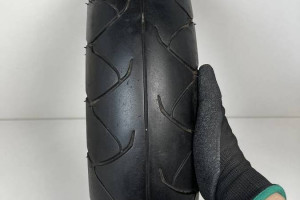 (5245) Opona motocyklowa BRIDGESTONE BATTLAX BT-012 F 120/70ZR17 58W TL '10