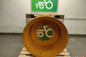 Felga JCB Fastrac 8330 23X34