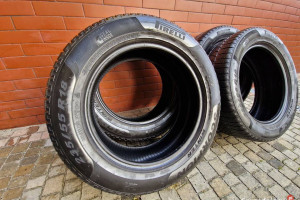 Komplet używanych opon zimowych Pirelli Scorpion Winter 235/55 R18