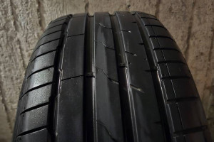 Sprzedam opony letnie r.18 235/55 hankook z 2025r
