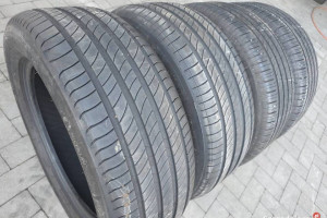 OPONY 235/55 R18