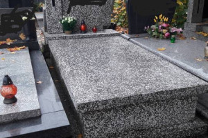 Odstąpie miejsce pochówku na cmentarzu Bródnowskim