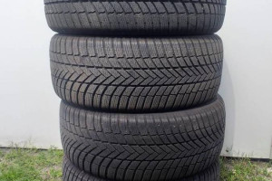 4 x opony Bridgestone Blizzak LM005 245/50 R19 105 V XL