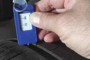 Opony Continental 225/45R20 premium contact 6