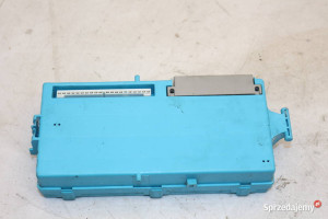 MITSUBISHI OUTLANDER 1 01-06 2.0 16V MODUŁ ETACS MR587875